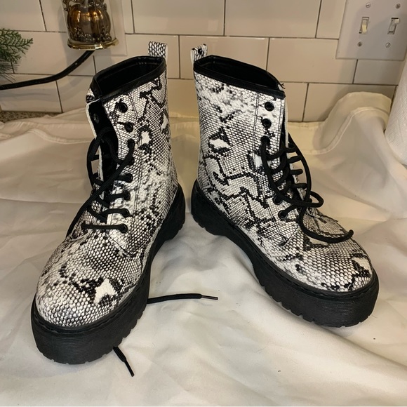TOP Moda Shoes - Top Moda snakeskin print, platform combat, lace up boots:)